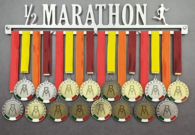 Medaillenhalter für Halbmarathons